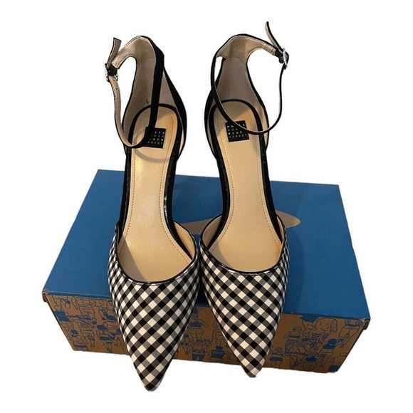 White House Black Market Black and White Stiletto Heels - Picture 6 of 8